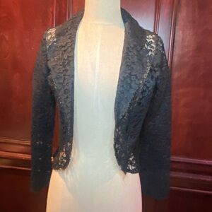 Link Black Lace Cropped Blazer – Size L